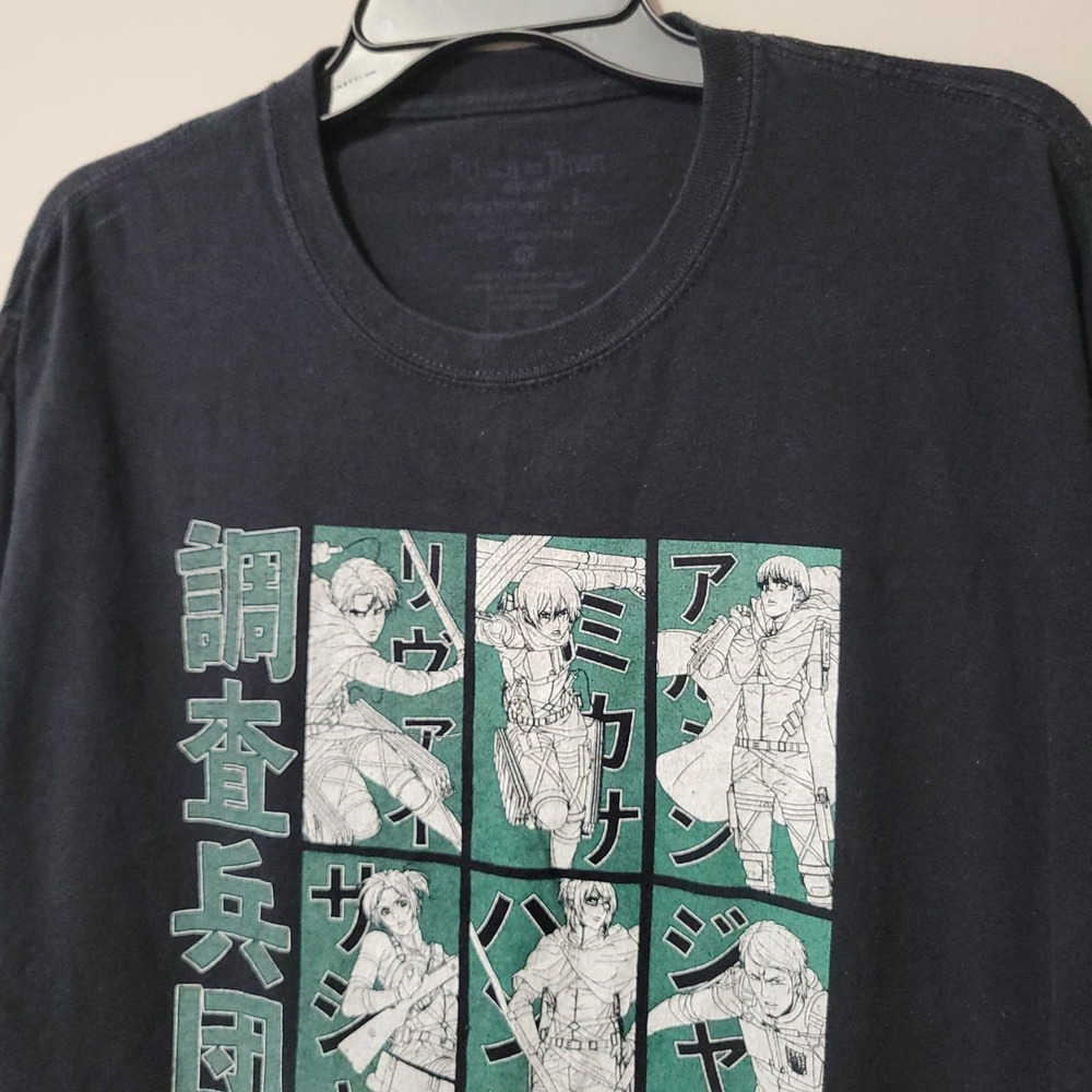 Attack on Titan Graphic T-Shirt Mens XL Black Anime Survey Corps Manga Print